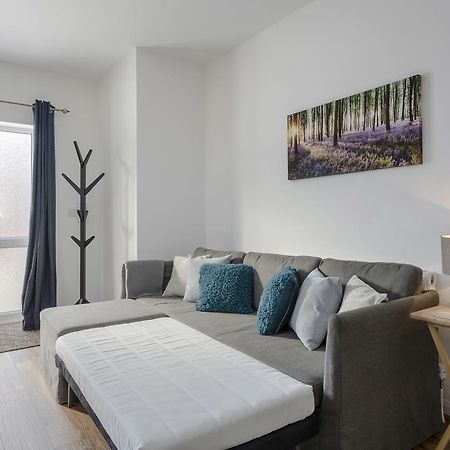 1 Bed Apt Sleeps 4 Luton  Dış mekan fotoğraf