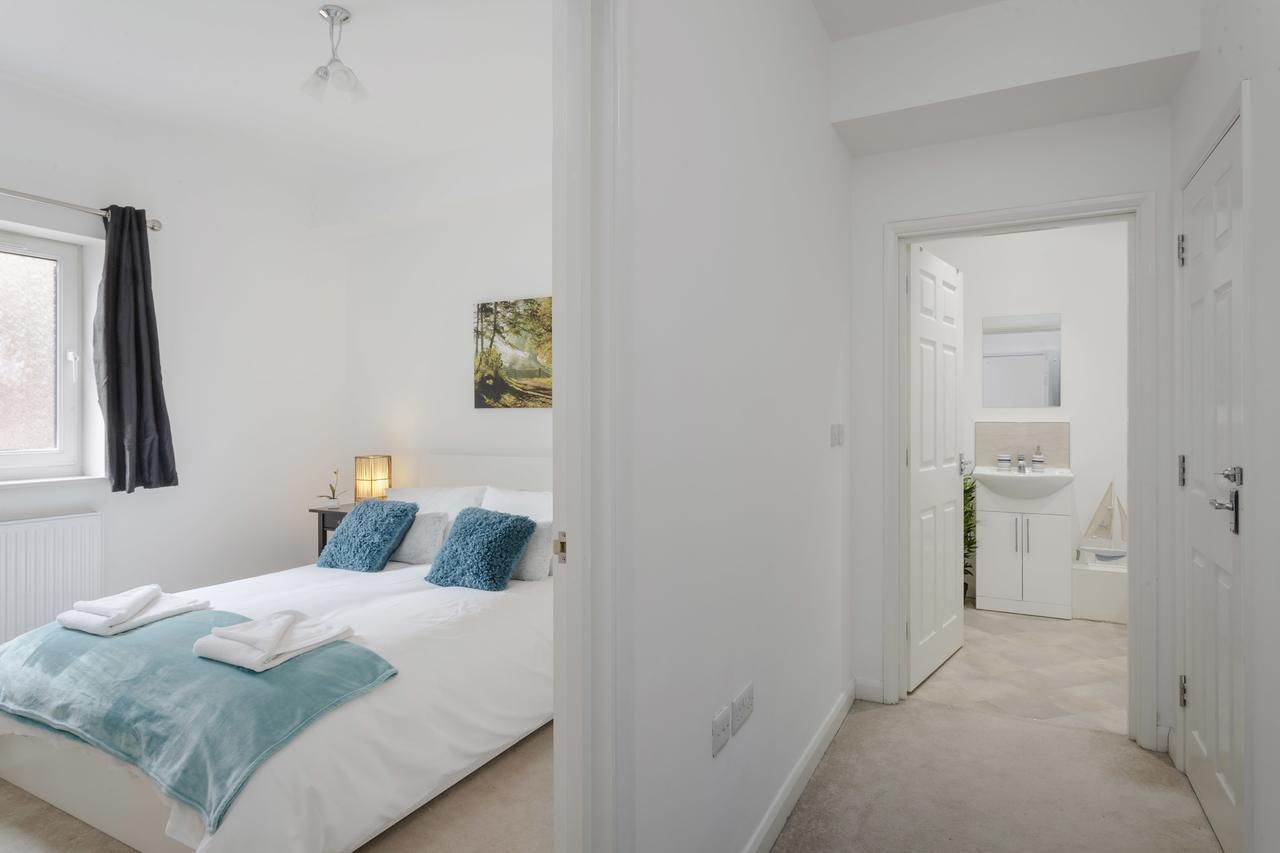 1 Bed Apt Sleeps 4 Luton  Dış mekan fotoğraf